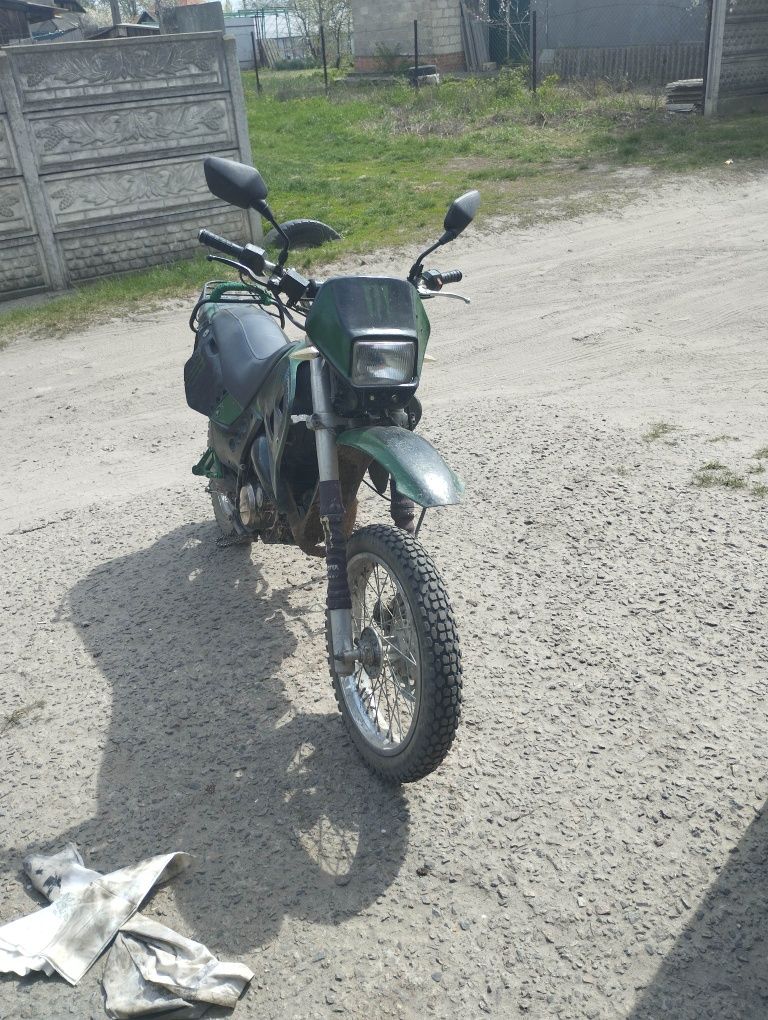 Продам мотоцикл Zongshen lzx200