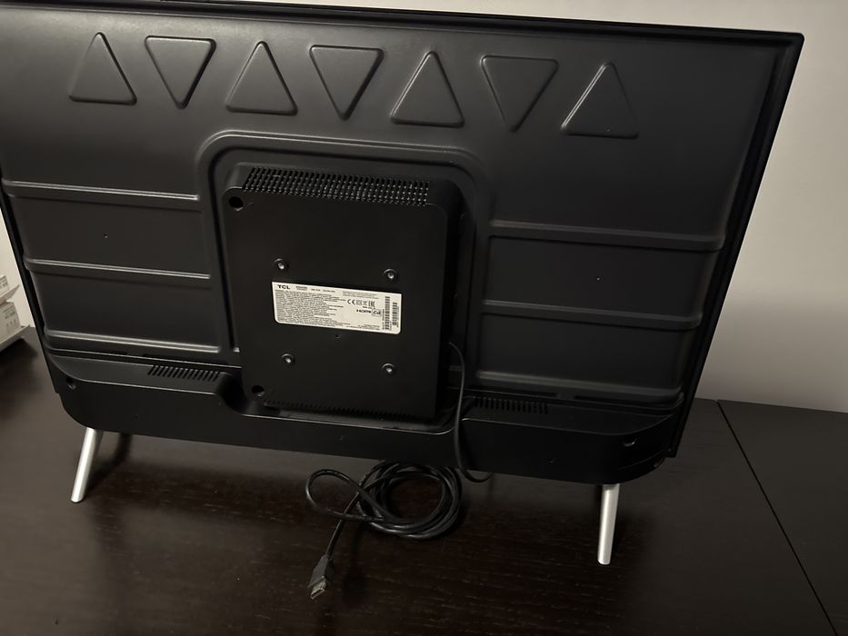 Televisão nova preta