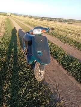 Продам скутер хонда такт 16