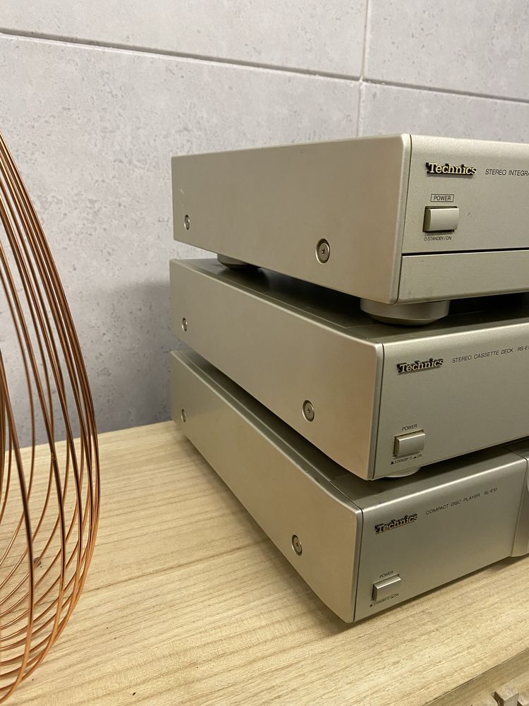 Zestaw Technics SA-E10, RS-E10, SL-E10 - deck,CD, amplituner z kolekcj