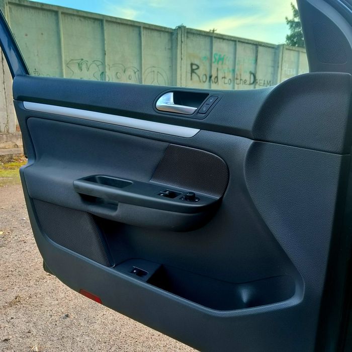 Volkswagen golf 5