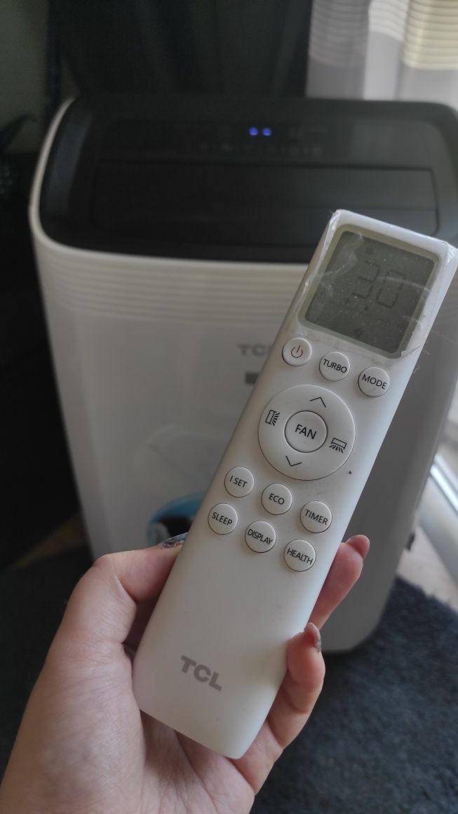 Klimatyzator przenośny TCL plus zestaw okienny