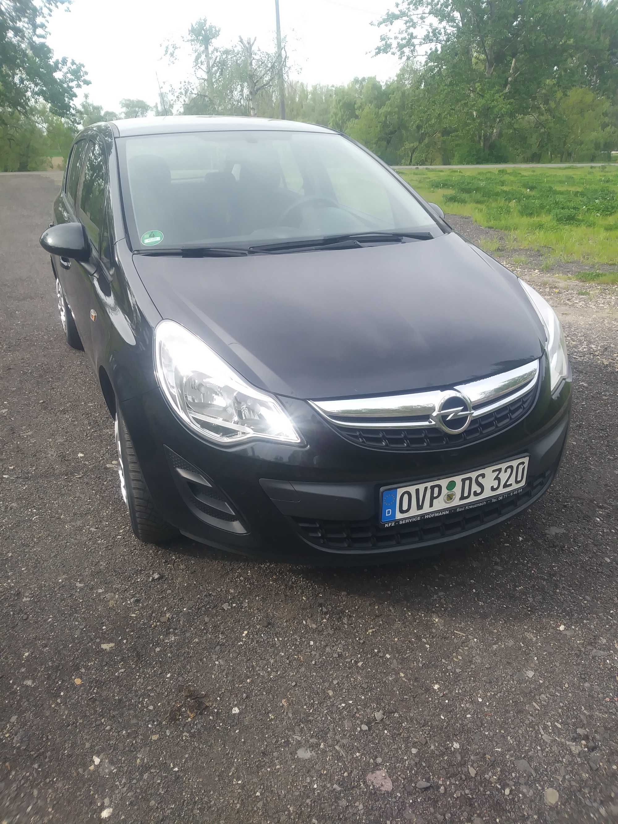 Opel Corsa D po lifcie 1.4 Benz z Niemiec