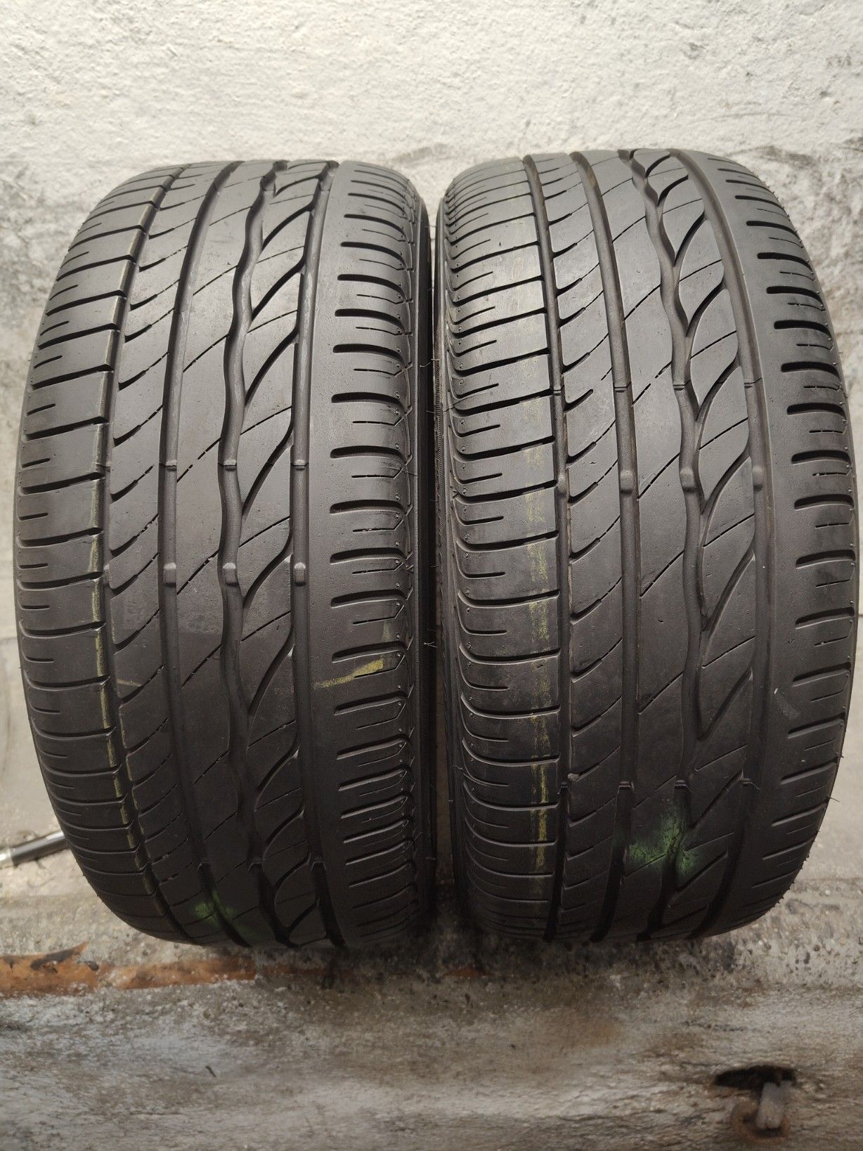 2X 225/45R17 Opony Letnie Bridgestone 7.5mm