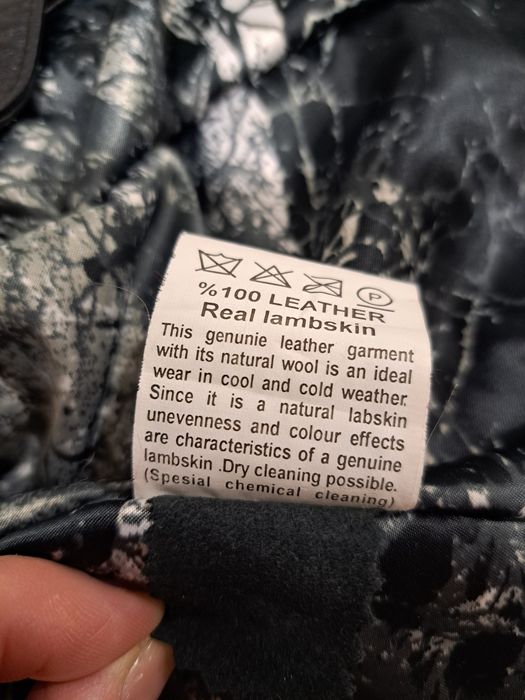 Шкіряний жіночій піджак