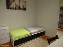 59544 - Quarto com cama de solteiro em...