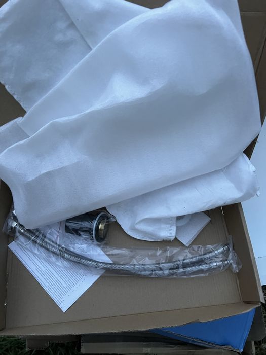 Bateria , umywalka  , zlew kuchenny , czarna