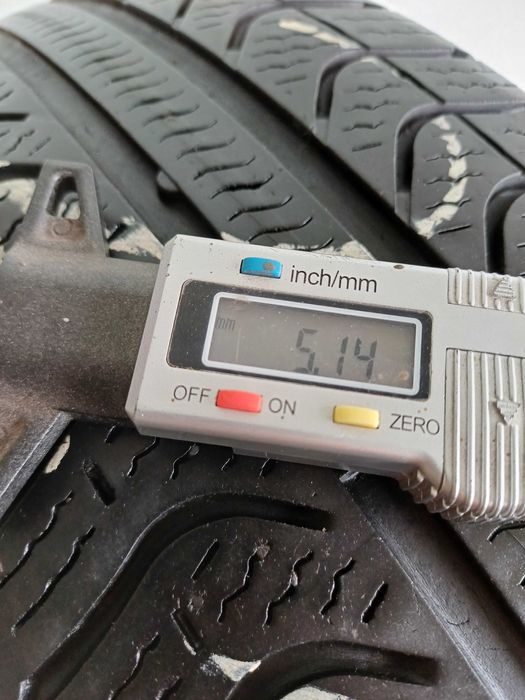 Opony całoroczne 185/65 R15 Pirelli CintuRato 1219 2szt