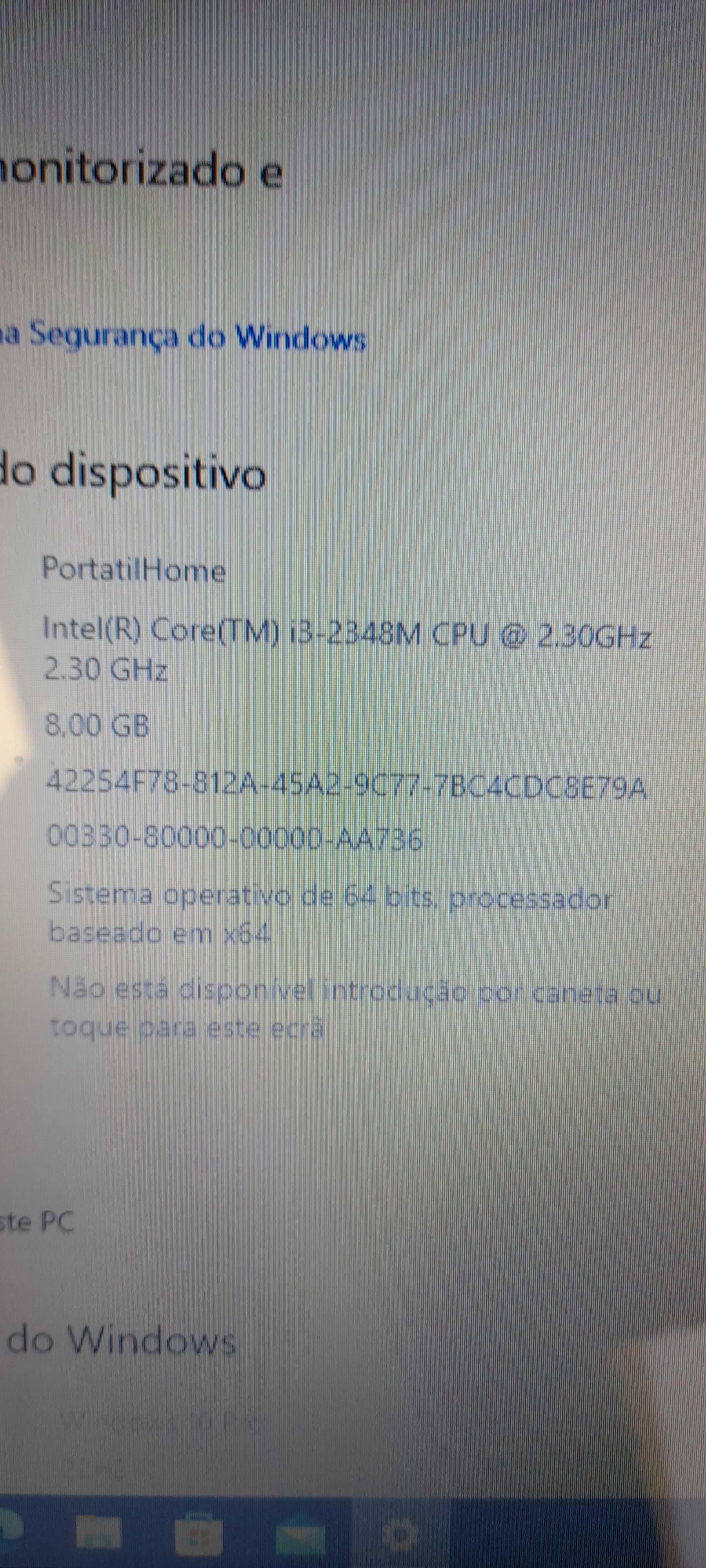 Portátil Toshiba Satellite C855-2K1 i3