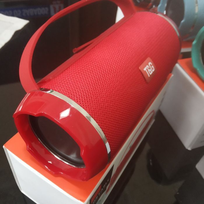 Coluna Portátil Bluetooth, cor preto, cinza, vermelho, azul e tropa