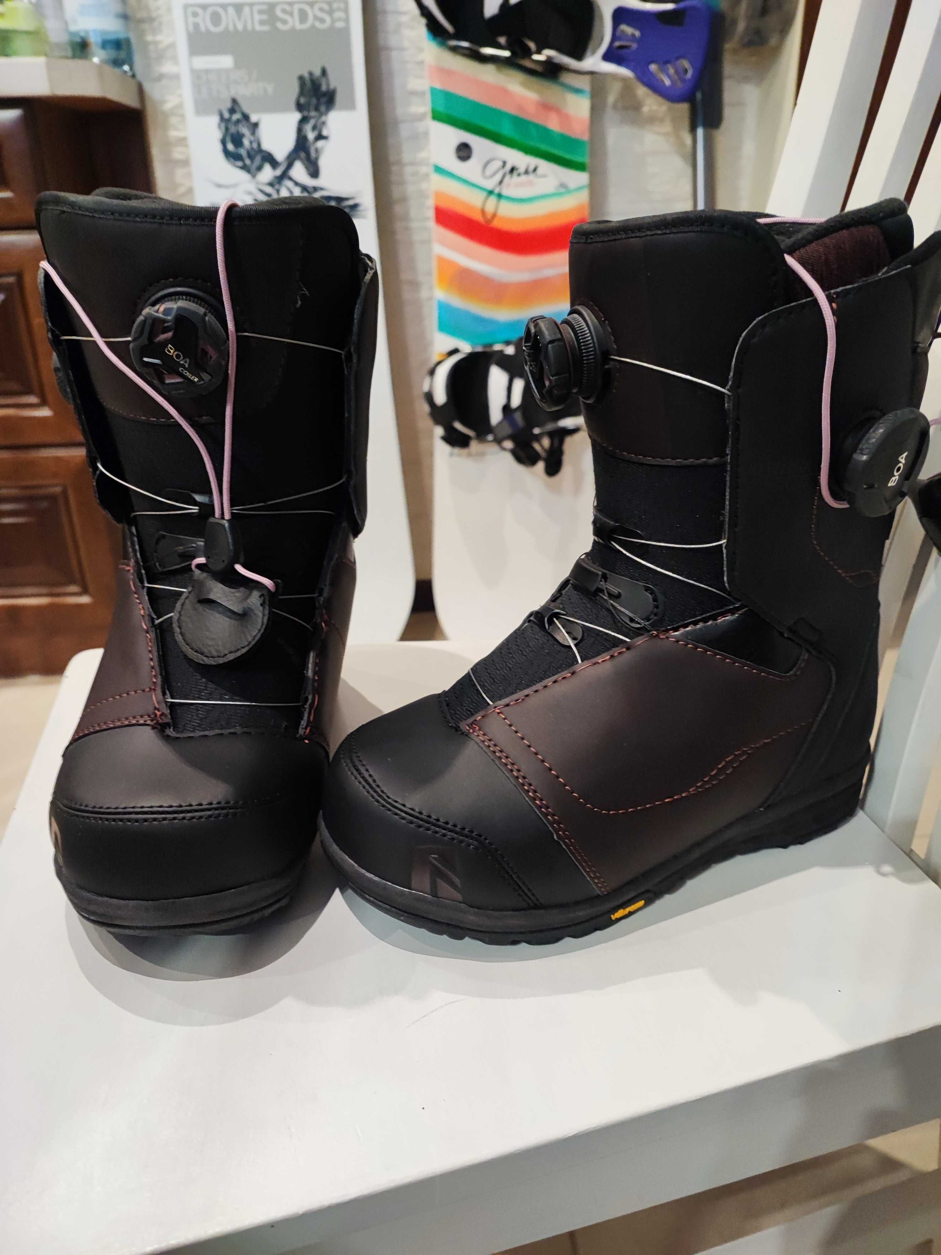 Buty na snowboard damskie Nidecker Lunar 37.5 - nowe