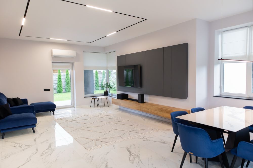 Продається унікальний архітектурний та дизайнерський будинок!