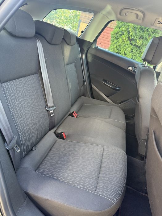 Opel astra J ecoflex model 2015