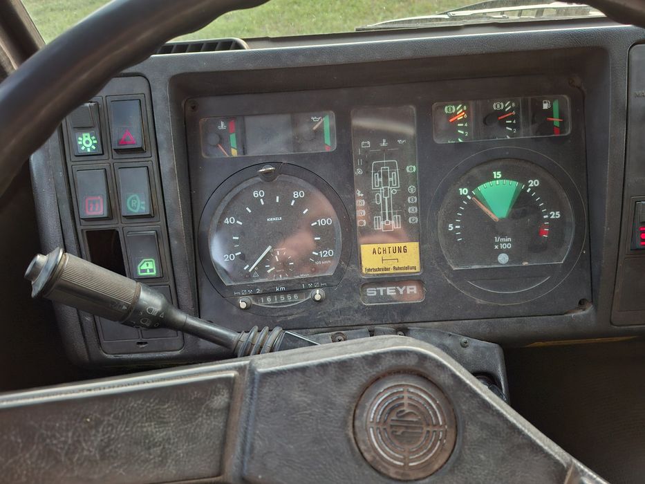 Wywrotka steyr 4×4