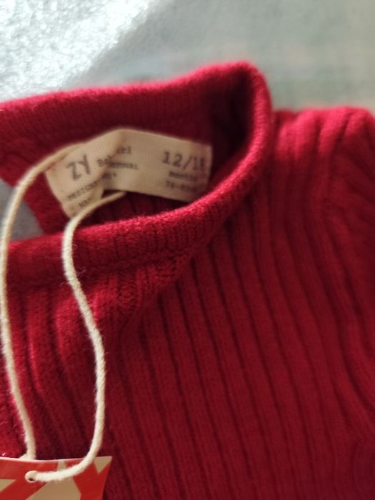 Vestido NOVO de malha vermelho  12/18 meses