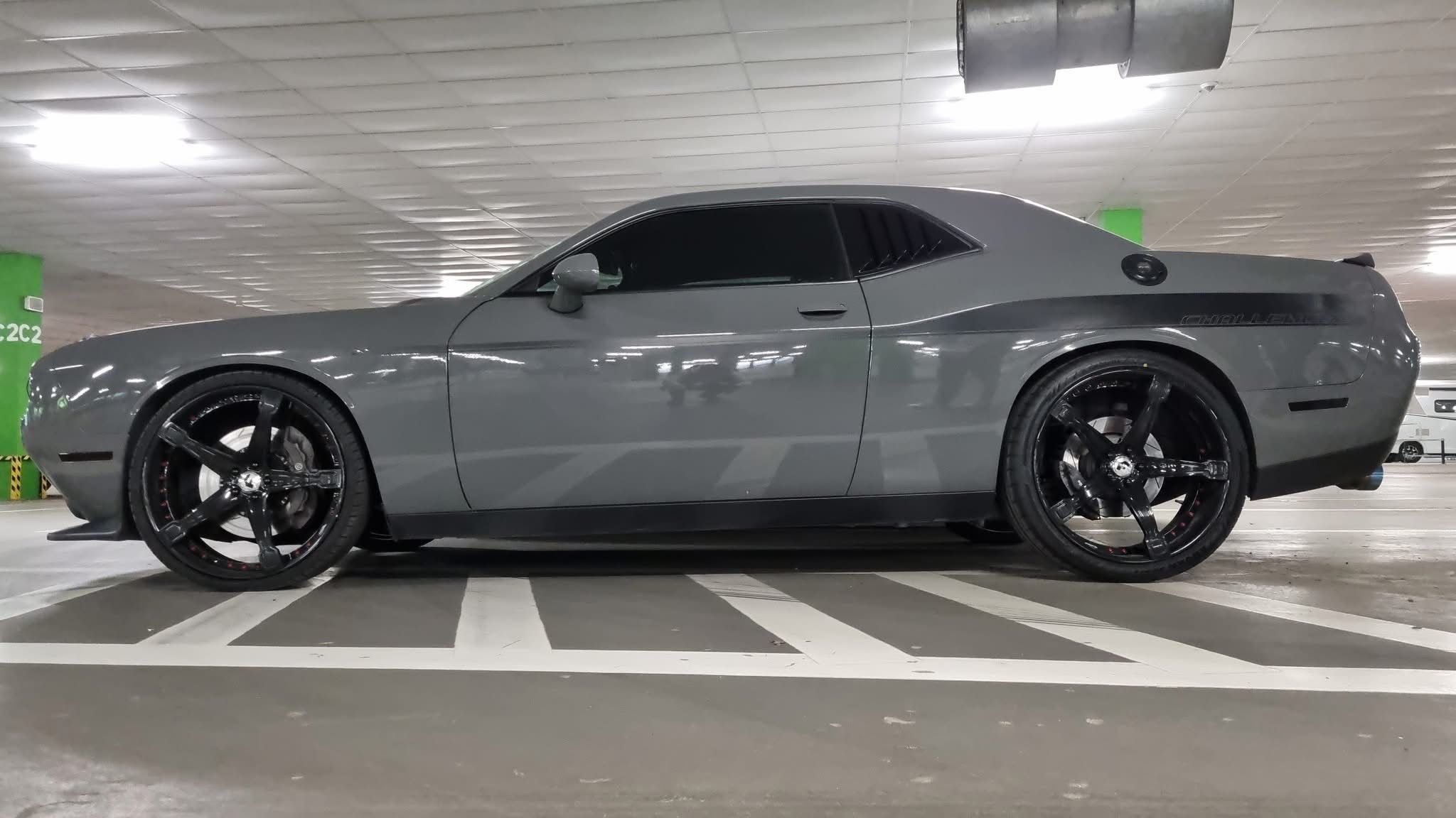 Dodge Challenger DODGE Challenger 6,4 T/A Scat Pack 392 SRT