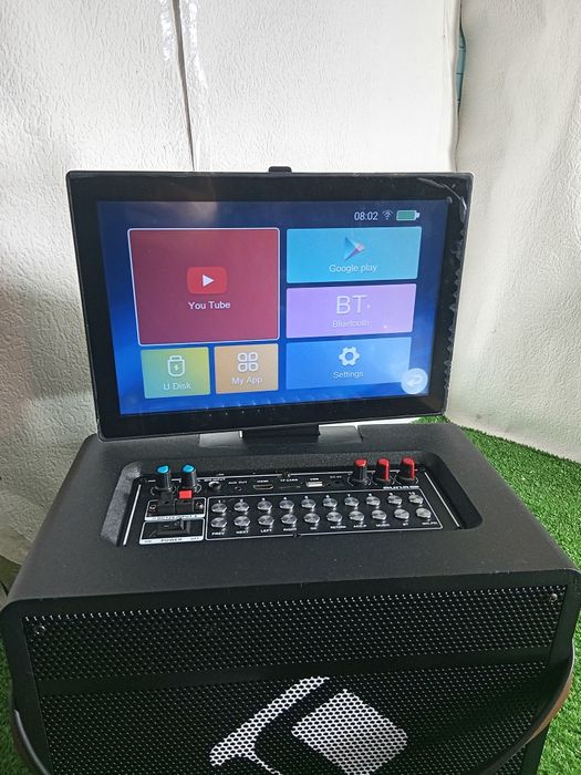 Auna pro spin 8 głośnik bluetooth z tabletem android + mikrofony 


Ce