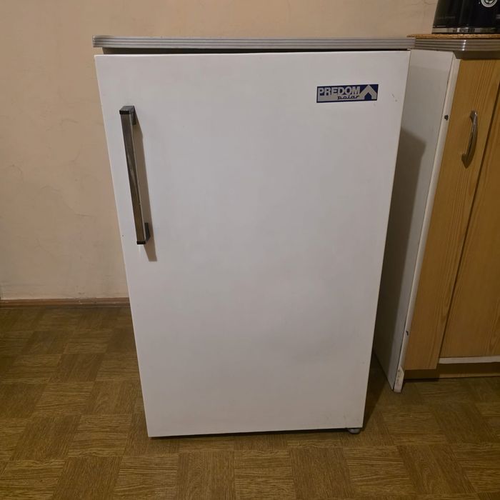 Lodówka - niska - biała