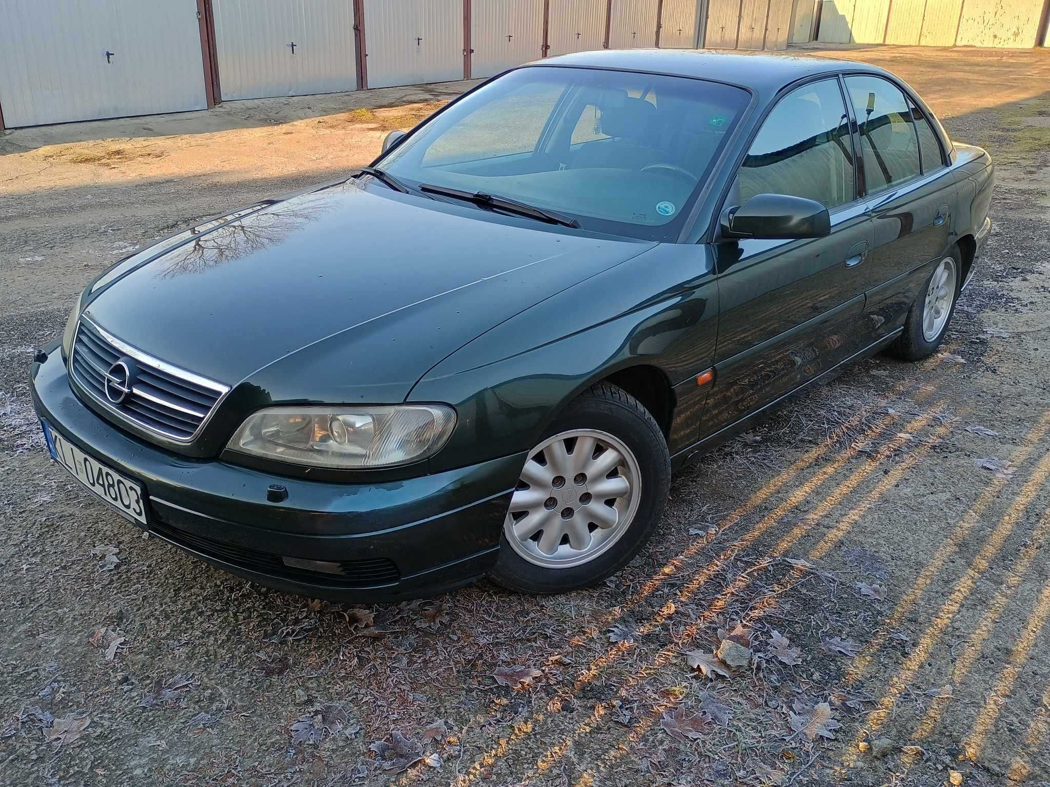 Sprzedam Opla Omegę sedan 2.0 DTI