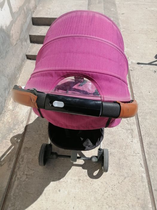 Прогулянкова коляска