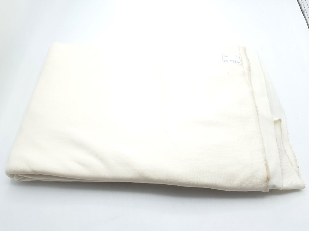 Dzianina ecru kupon 3 m.x 150 cm.Wyprzedaż