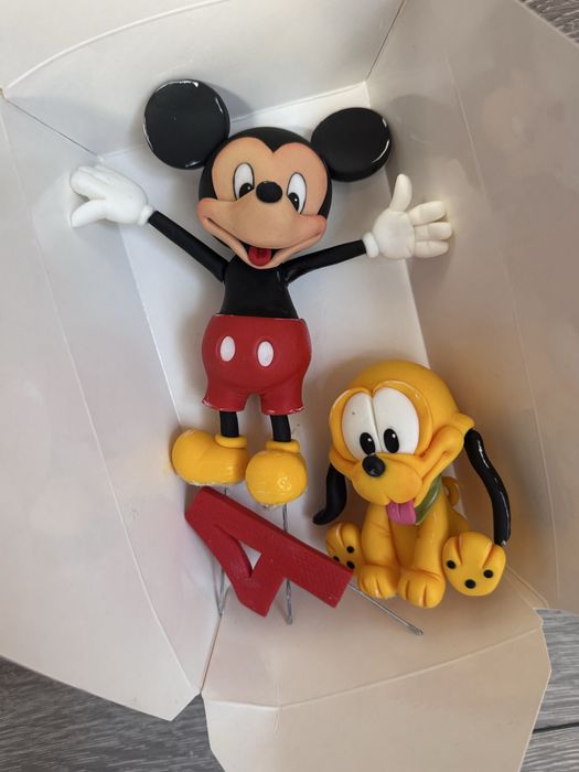 Декор на торт Міккі маус