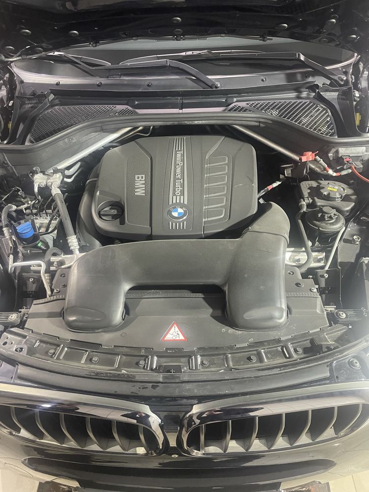 BMW X5M F15 7-мест 2016 3.0 diesel