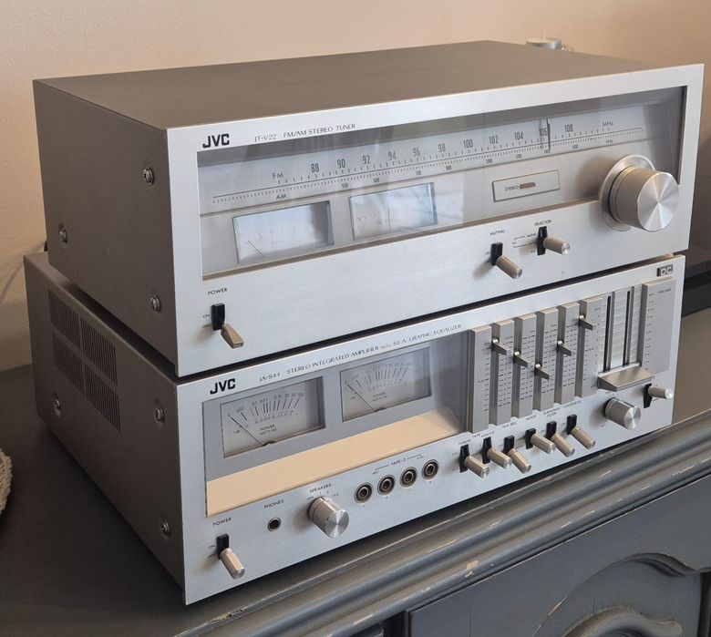 JVC    JA-S44   JT-V22  zestaw wzmacniacz + tuner  vintage