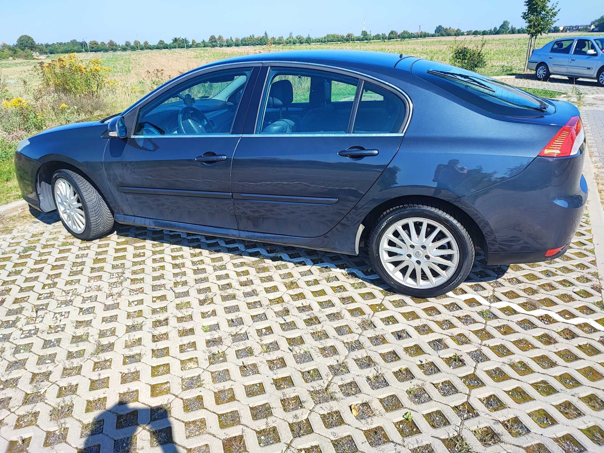 Renault laguna III 2.0 dCi 150km