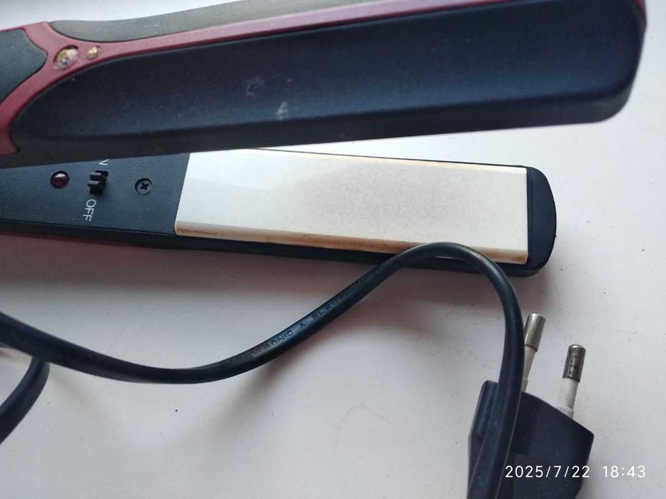 Випрямляч для волосся плойка утюжок