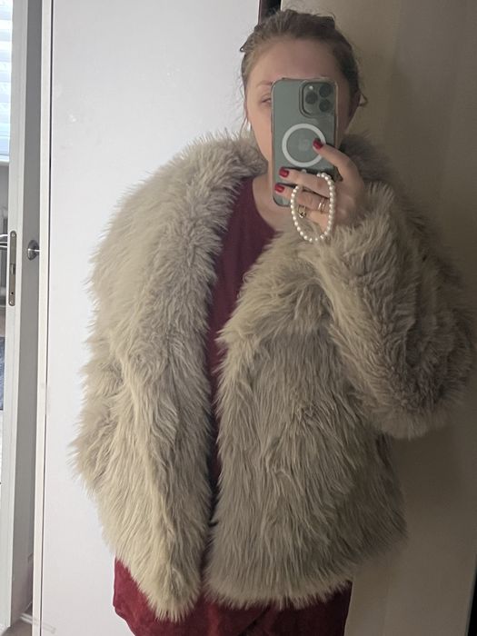 Шуба зі штучного хутра
