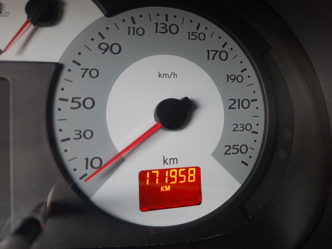 Продам гарненьке авто
