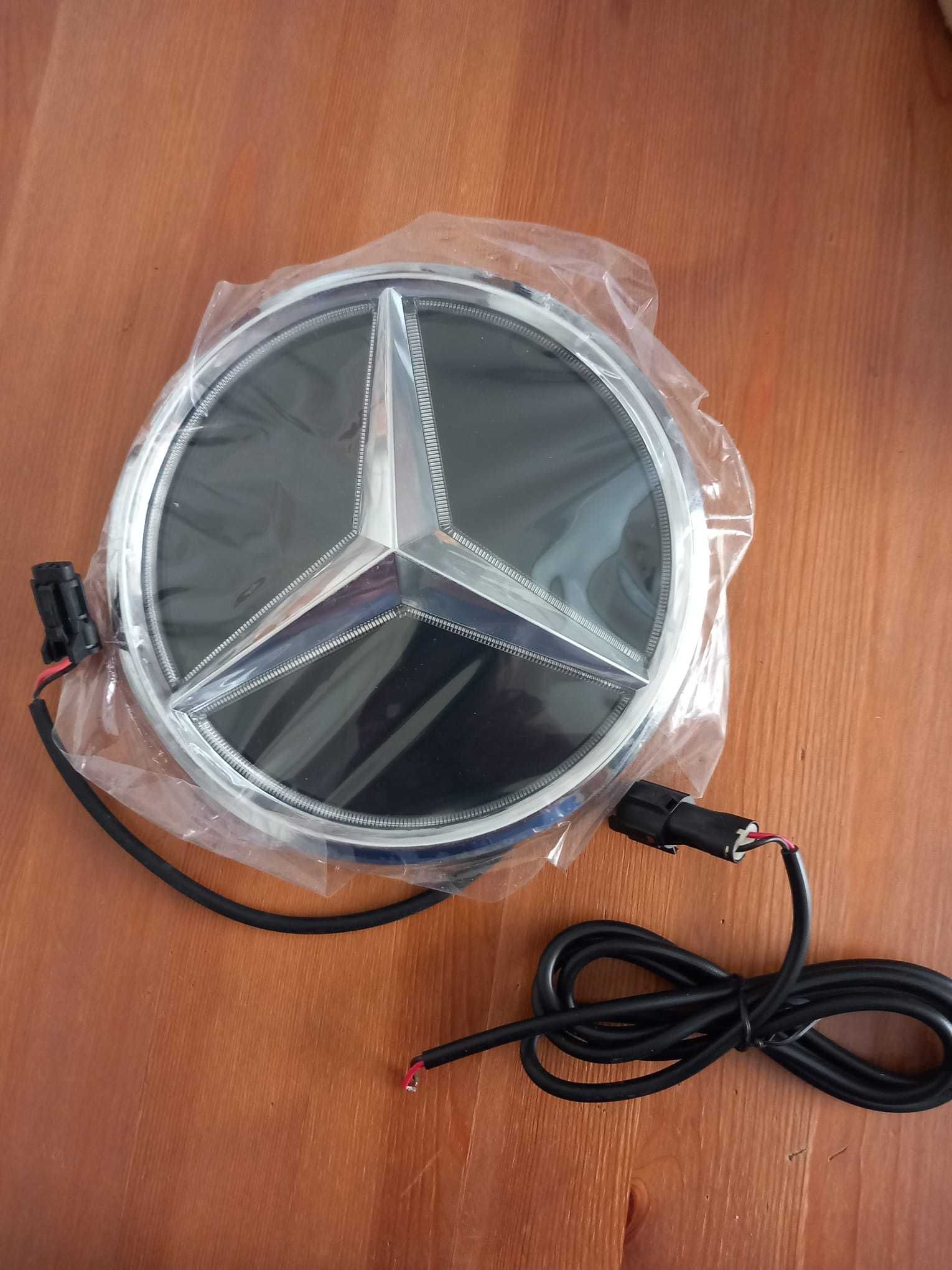 Estrela Mercedes com LED