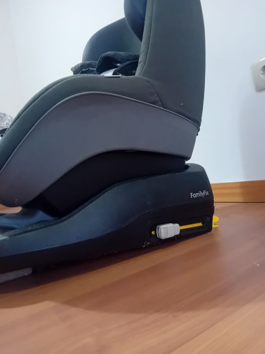Cadeira isofix + base bebe confort