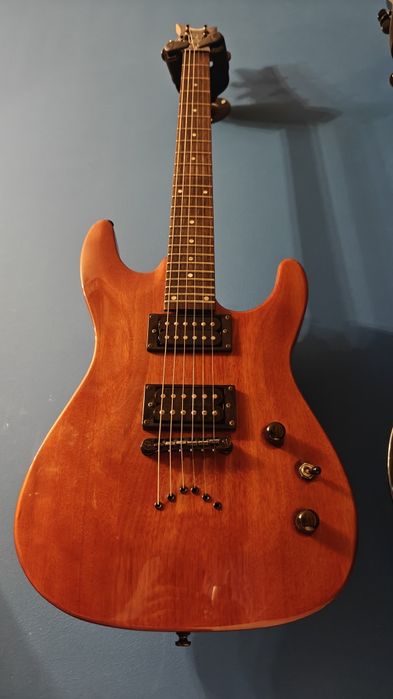 Piękna ustawiona - Gitara elektryczna Dean Vendetta - super stan - HH