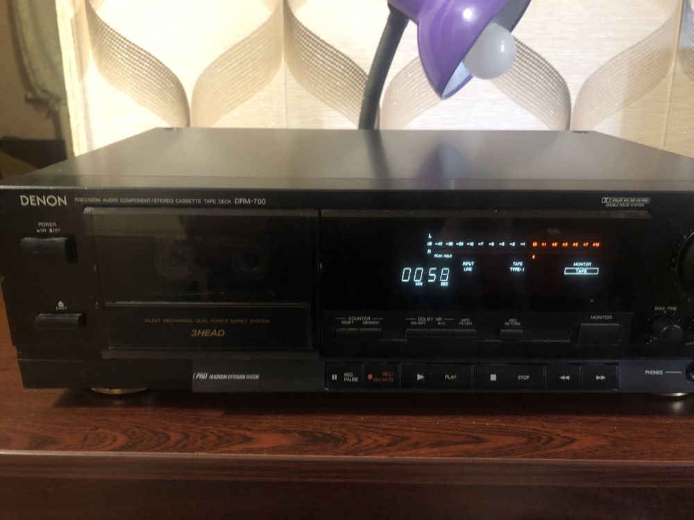 Магнитофон DENON DRM 700