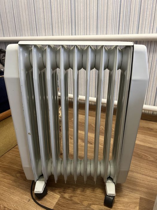 Масляний обігрівач (електрорадіатор) КЗЕСО «Каховка 1» 1 кВт. Надійни