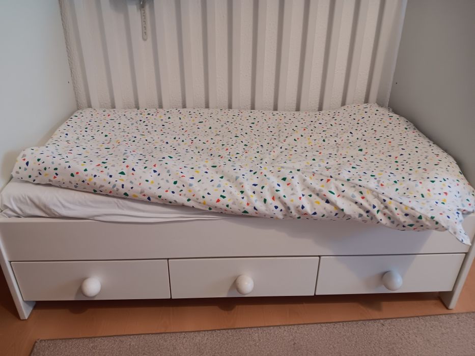 Cama de bebe ikea