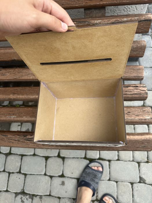 Весільна коробка для грошей