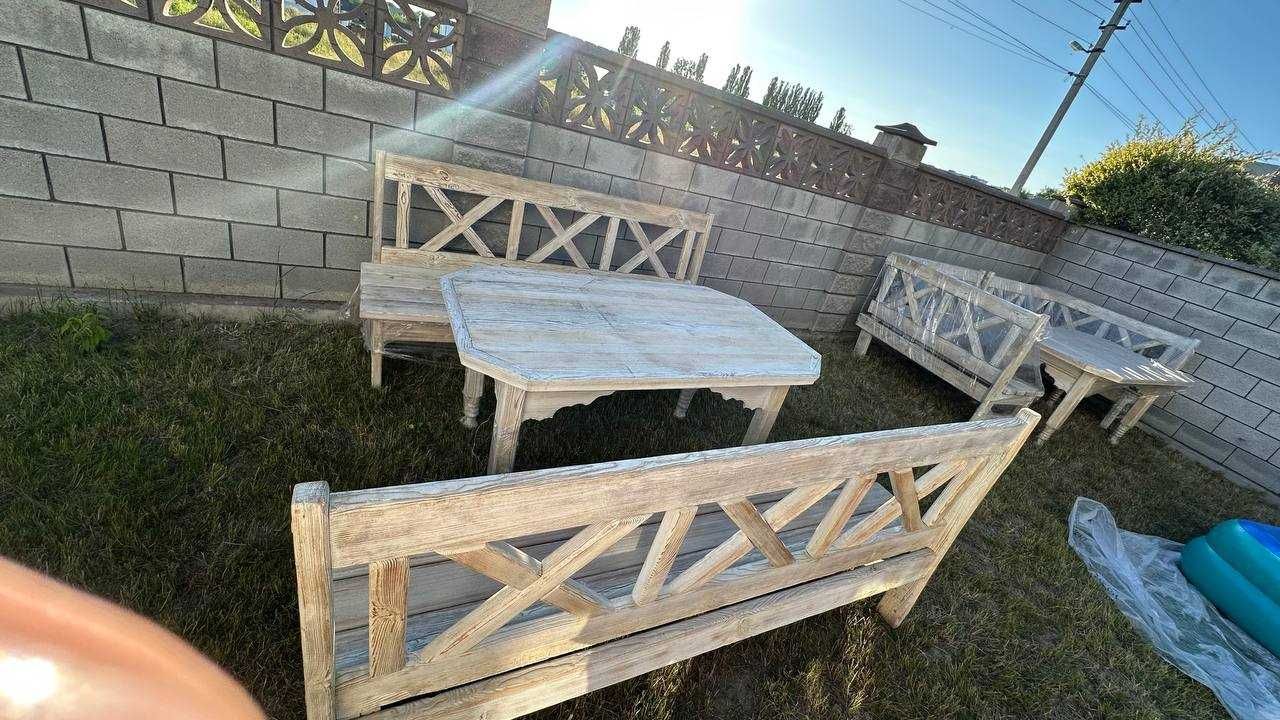 Садові меблі з дерева