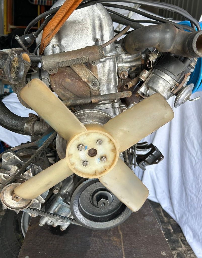 Motor e Caixa Datsun 1600 SSS