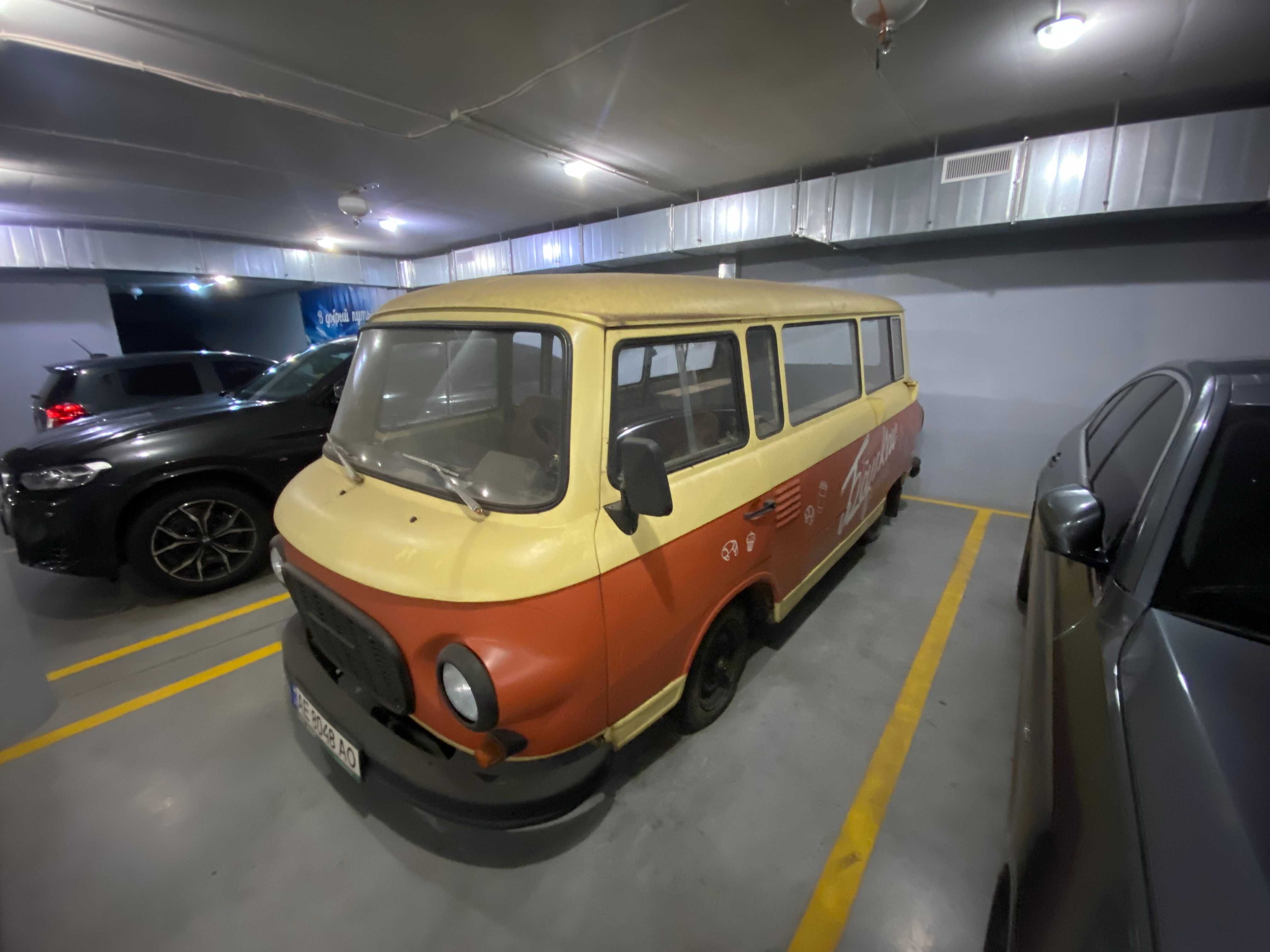 Продаж мобільної кав'ярні Barkas B1000