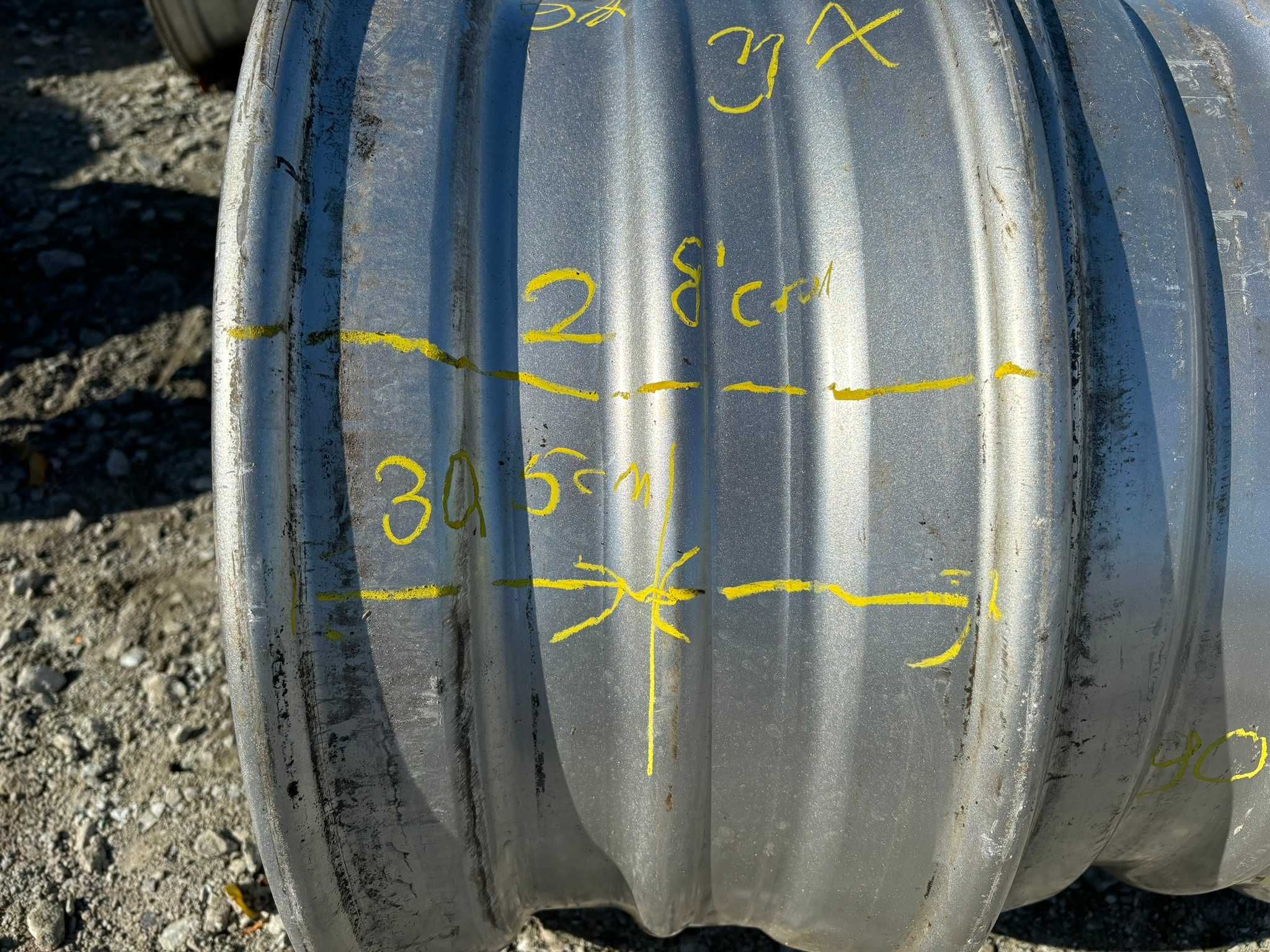 Felga Felgi Ciężarowe Tir Przyczepa Naczepa 22.5" 22.5x9 10 ŚRUB