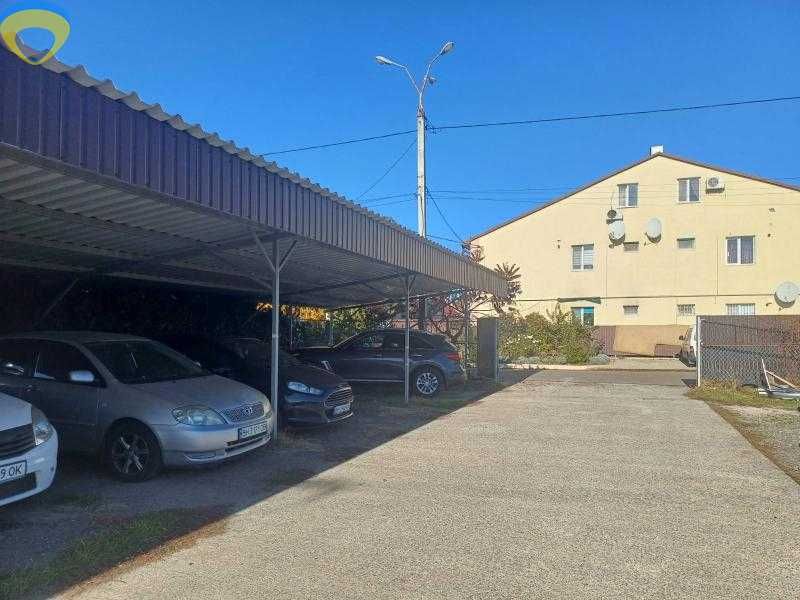 В продажу 2-кк з ремонтом та паркомісцем — Ленпоселок, вул. Молодіжна