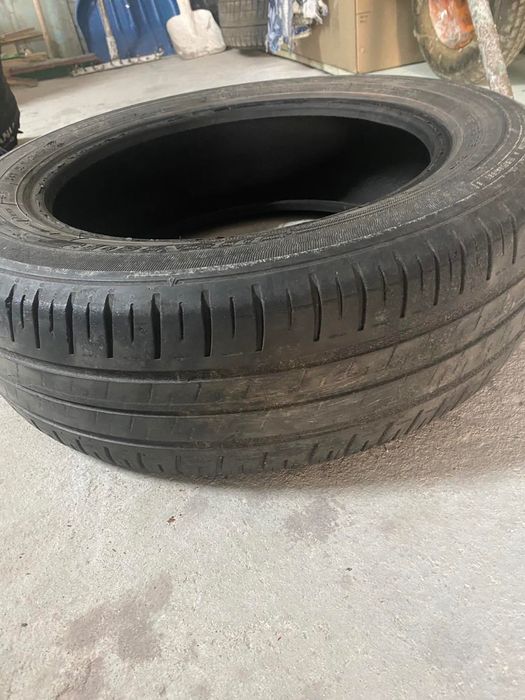Продам літню резину