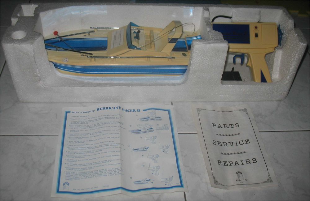 BSA - Hurricane Racer II - Radio Controlled Boat (1986)