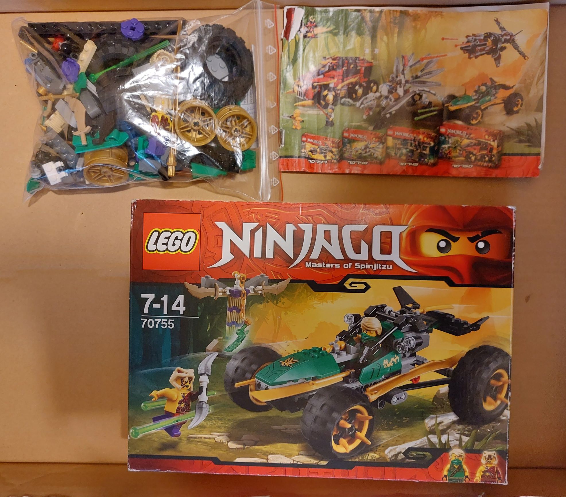 70755 Lego Ninjago Ścigacz Lloyda