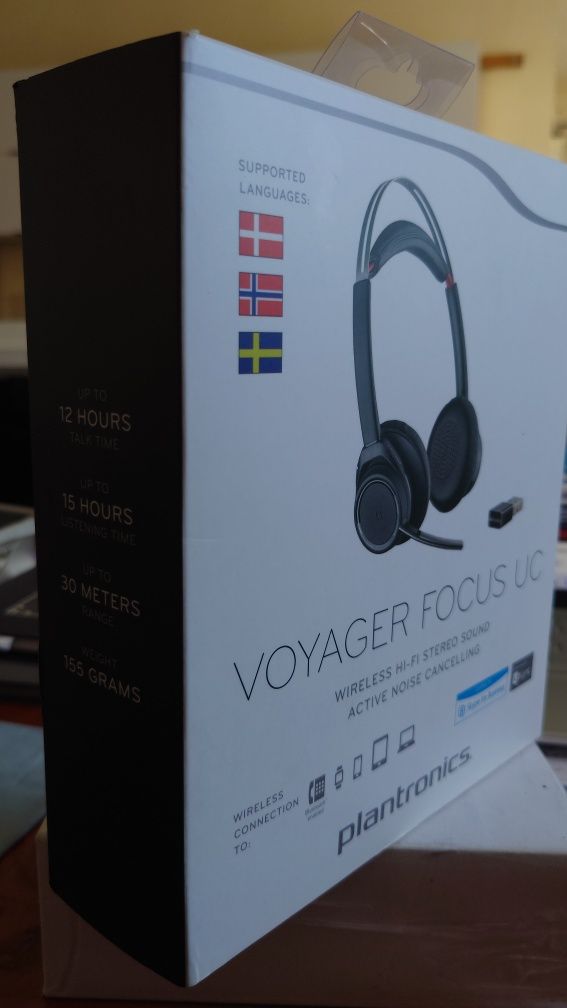 Наушники,гарнитура Plantronics Voyager Focus UC B825-M (202652-104)