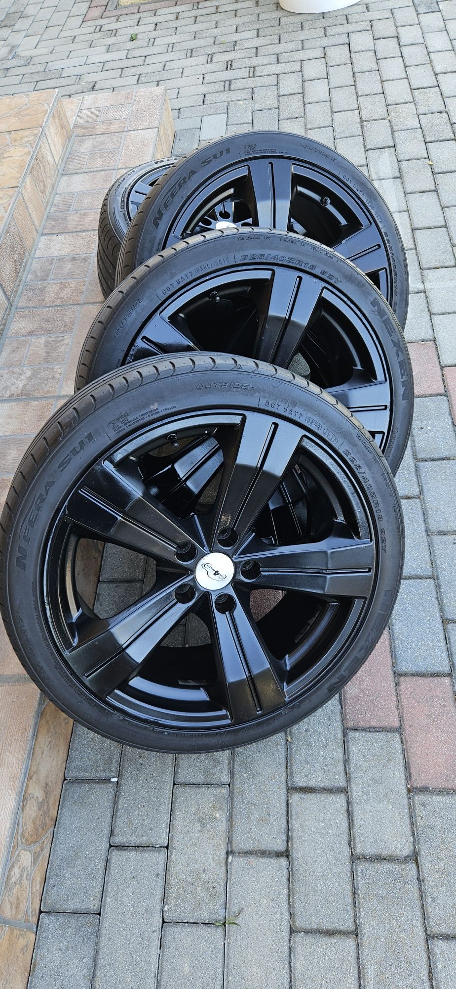 Felgi AEZ 18" 5x112 ET35 8jx18 VW Skoda Audi Seat  225/40/18
