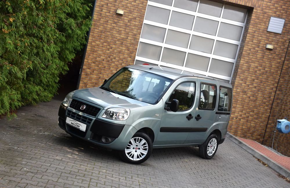 Fiat Doblo Gwarancja* Udokumentowany przebieg* Hak* Osobowe* B.ładny stan*
